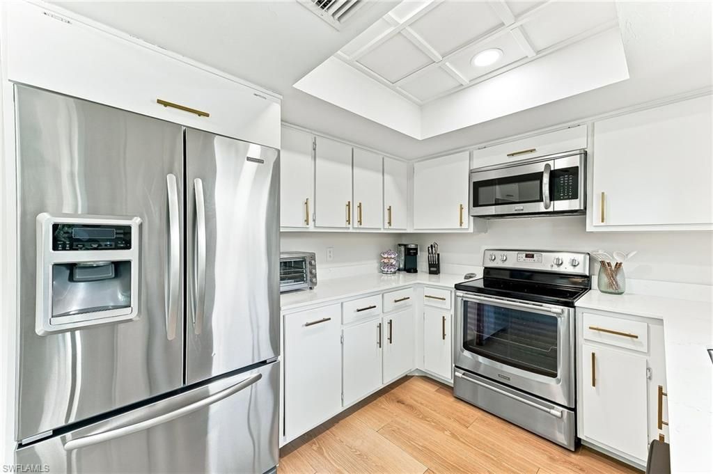 809 Palm View Dr, Unit 8, Naples, FL 34110 Photo