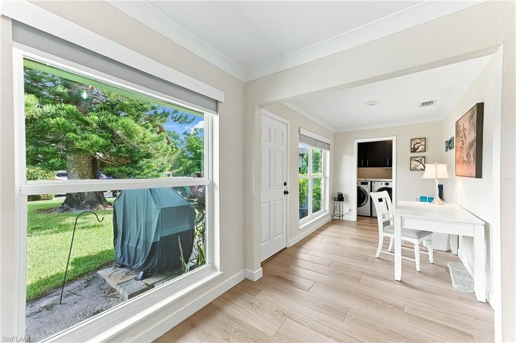 809 Palm View Dr, Unit 8, Naples, FL 34110 Photo