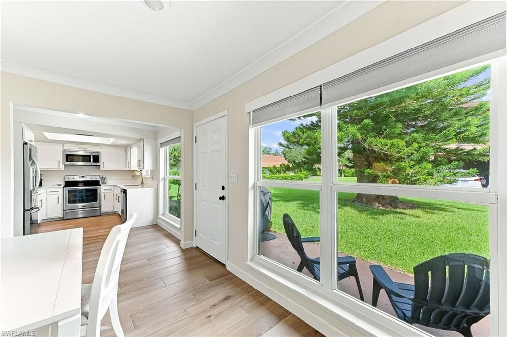 809 Palm View Dr, Unit 8, Naples, FL 34110 Photo