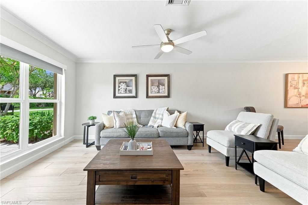 809 Palm View Dr, Unit 8, Naples, FL 34110 Photo