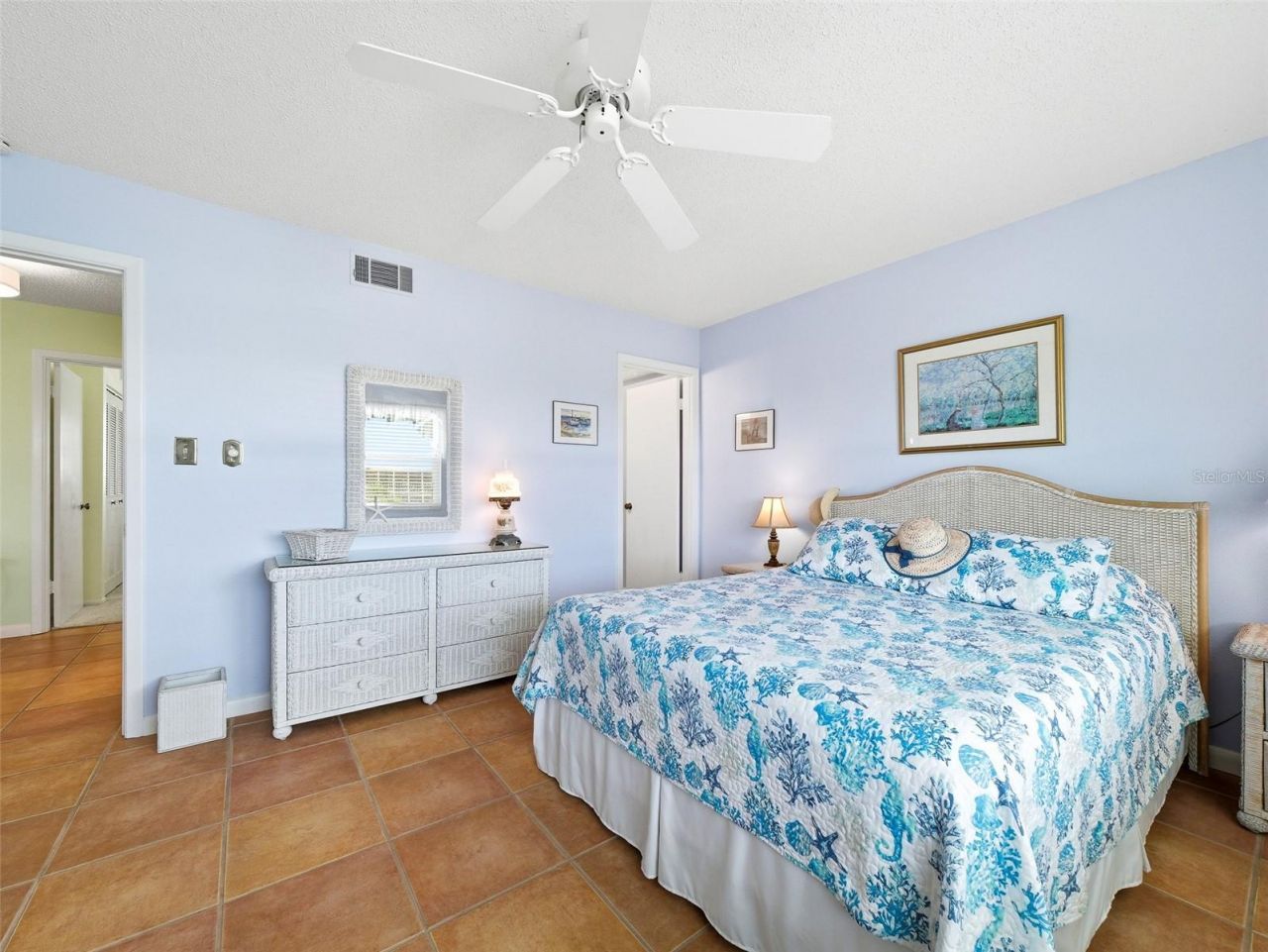 325 N Causeway, Unit D304, New Smyrna Beach, FL 32169 Photo