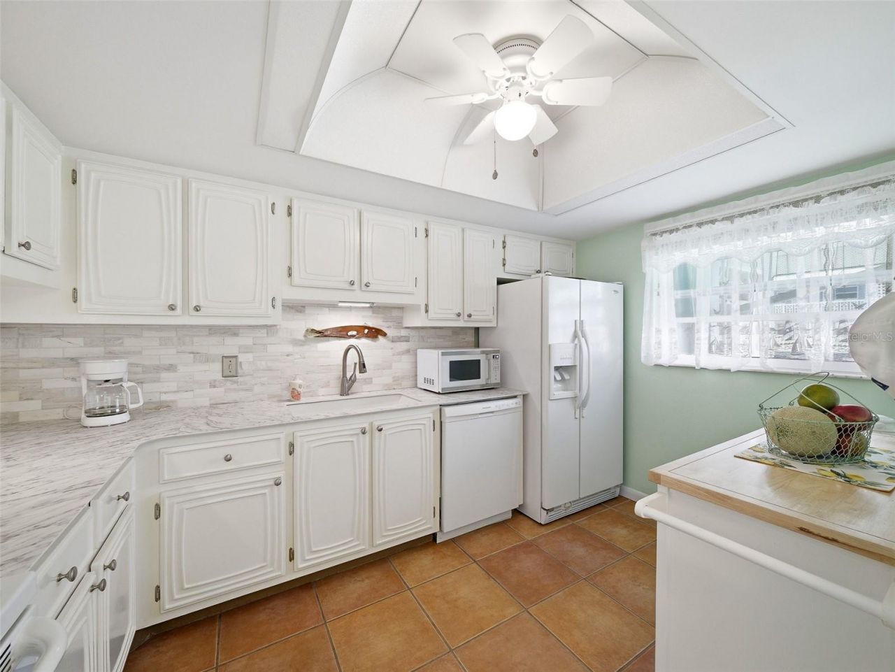 325 N Causeway, Unit D304, New Smyrna Beach, FL 32169 Photo