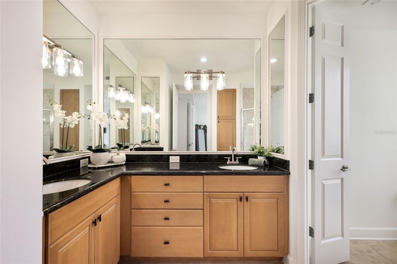 7906 St Simons Street, Unit 7906, University Park, FL 34201 Photo