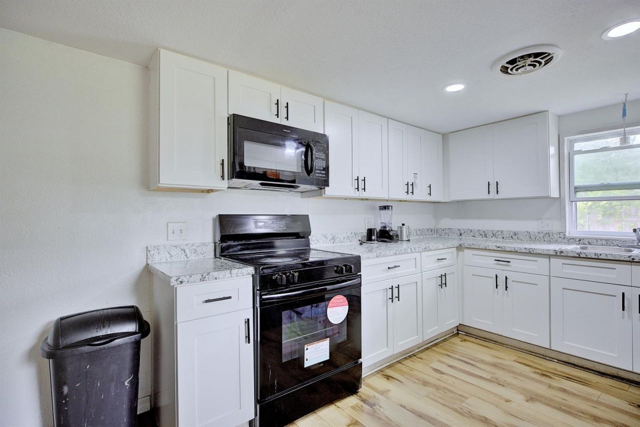 109 S Anoka Avenue, Avon Park, FL 33825 Photo