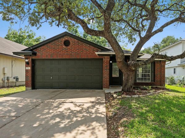 2511 Claudia DR, Leander, TX 78641