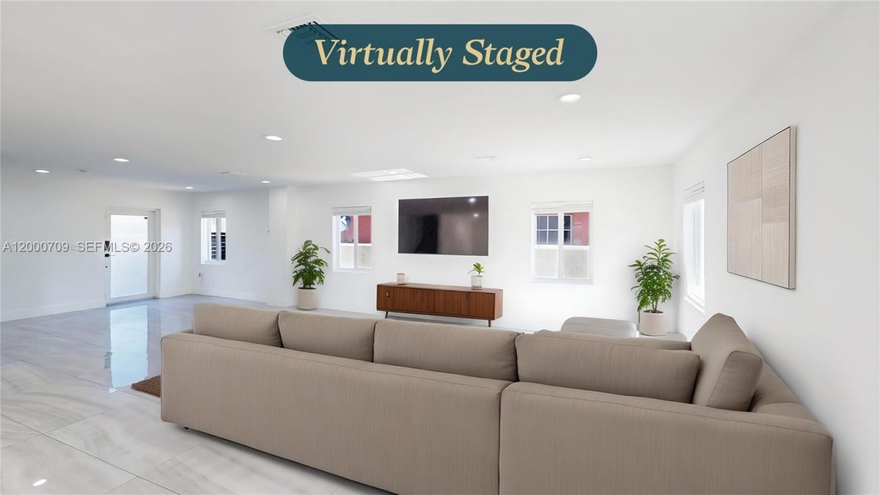 1886 NW 68th St , Miami, FL 33147 Photo