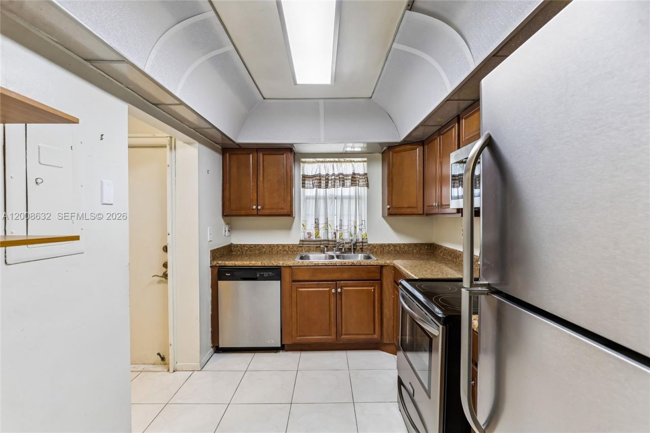 5900 NW 44th St, Unit 312, Lauderhill, FL 33319 Photo