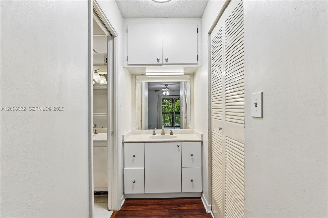 5900 NW 44th St, Unit 312, Lauderhill, FL 33319 Photo