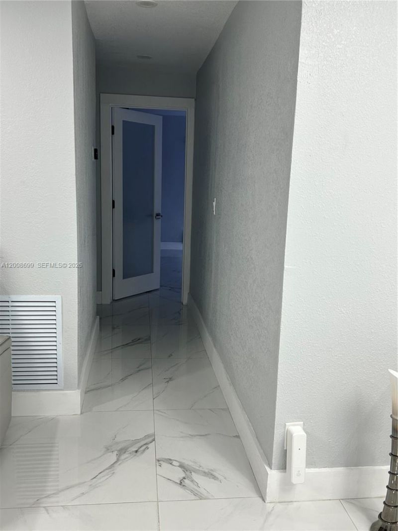 367 W 33rd St, Hialeah, FL 33012 Photo
