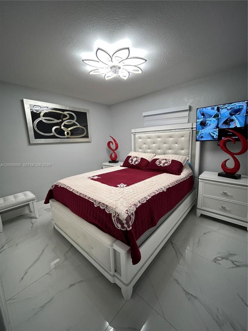 367 W 33rd St, Hialeah, FL 33012 Photo