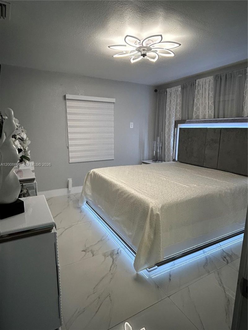 367 W 33rd St, Hialeah, FL 33012 Photo