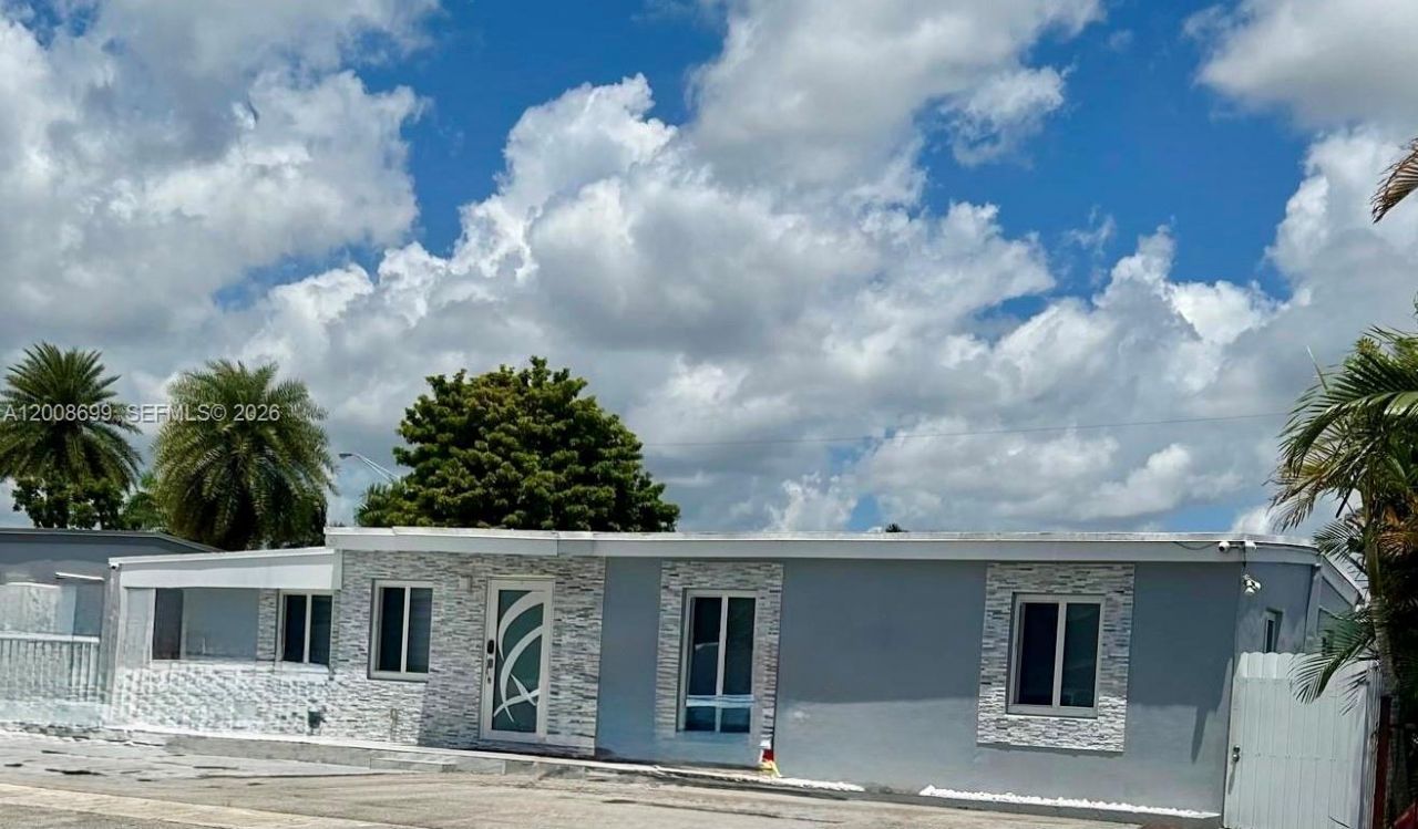 367 W 33rd St, Hialeah, FL 33012 Photo