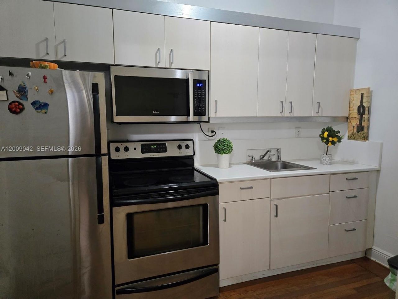 1219 Meridian Ave , Unit 2, Miami Beach, FL 33139 Photo