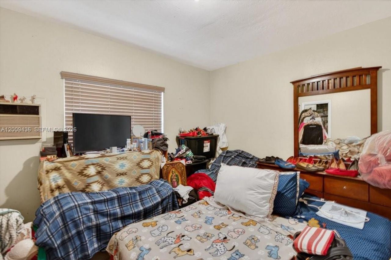1171 NE 182nd St, North Miami Beach, FL 33162 Photo