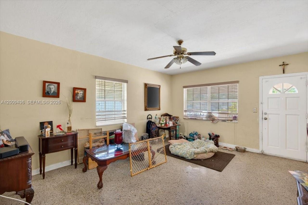 1171 NE 182nd St, North Miami Beach, FL 33162 Photo