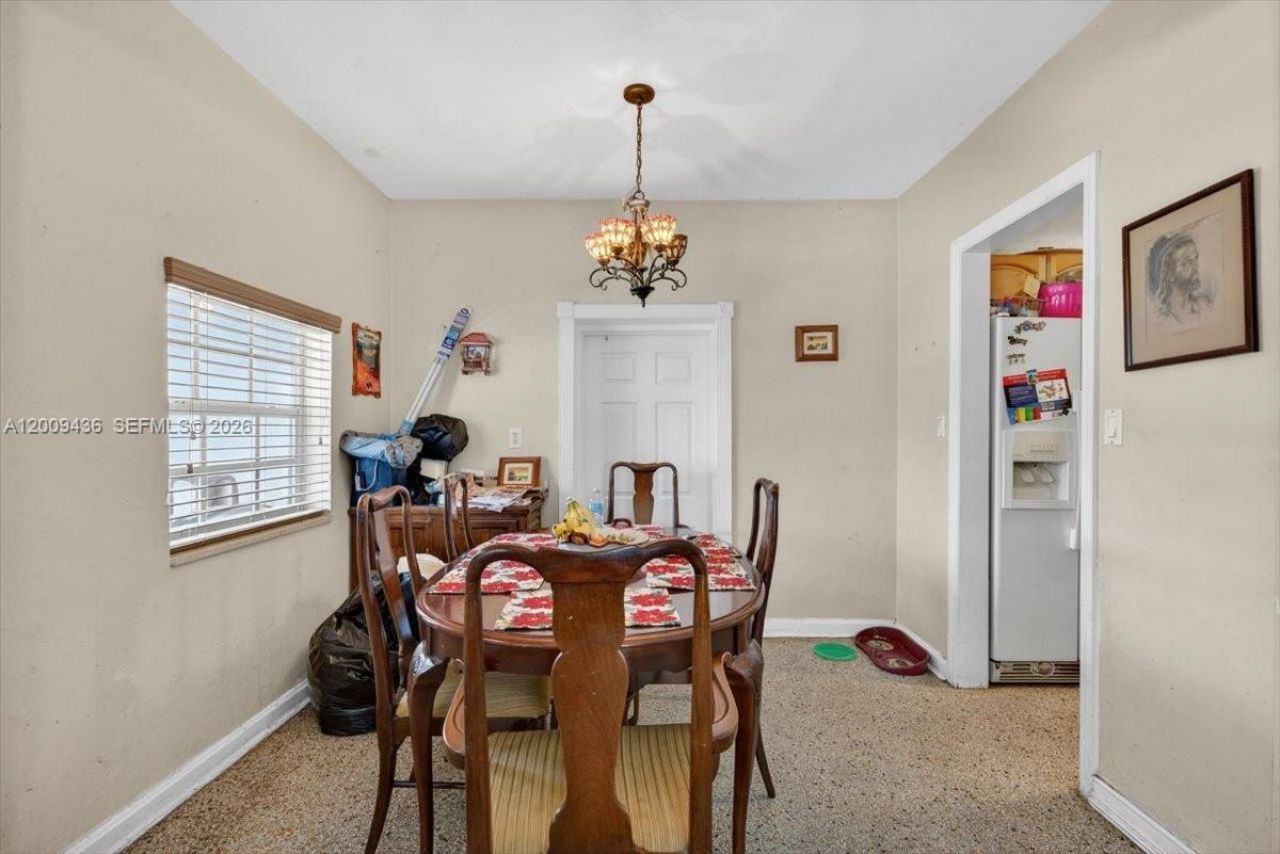1171 NE 182nd St, North Miami Beach, FL 33162 Photo