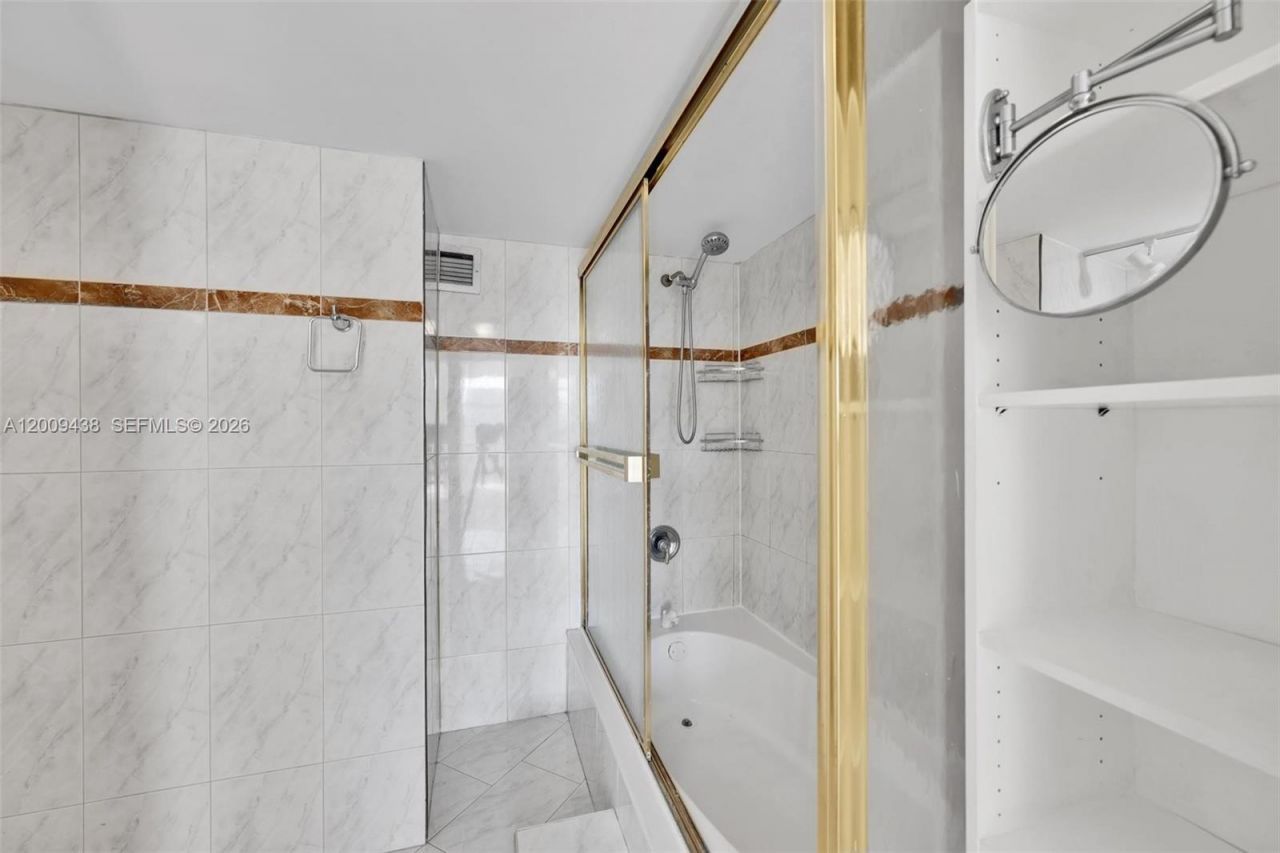 1833 S Ocean Dr , Unit 808, Hallandale Beach, FL 33009 Photo