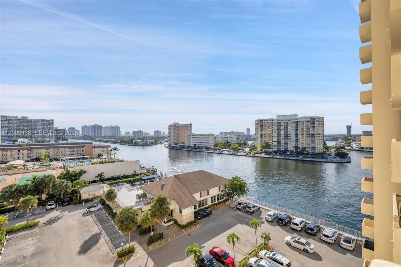 1833 S Ocean Dr , Unit 808, Hallandale Beach, FL 33009 Photo