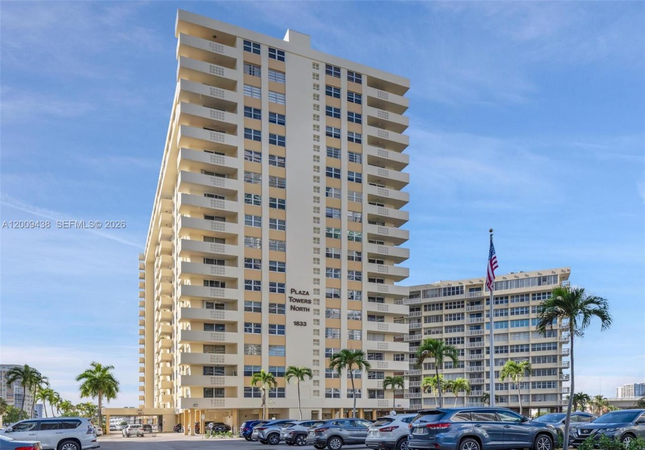 1833 S Ocean Dr , Unit 808, Hallandale Beach, FL 33009 Photo
