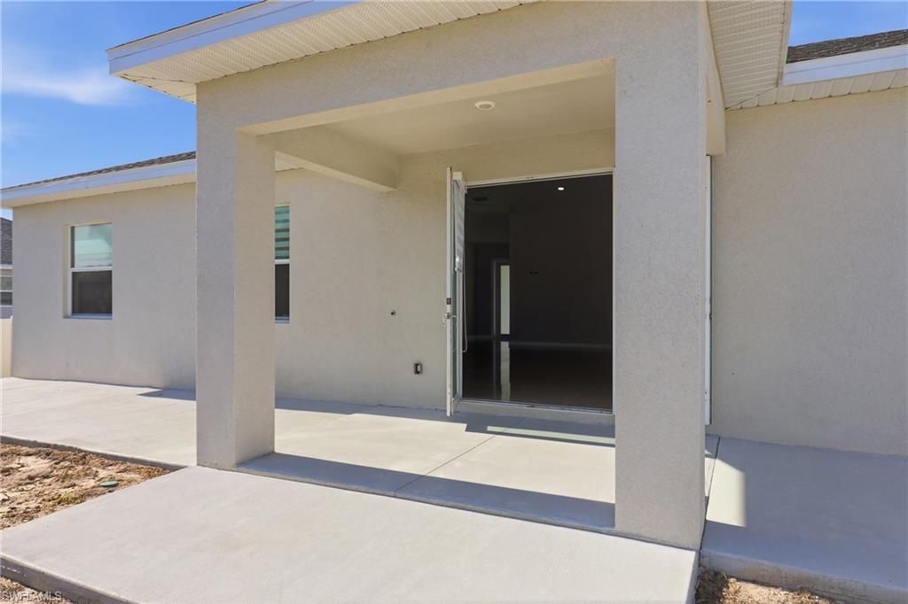 2713 SW Embers Ter, Cape Coral, FL 33991 Photo