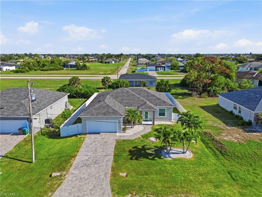 2713 SW Embers Ter, Cape Coral, FL 33991 Photo
