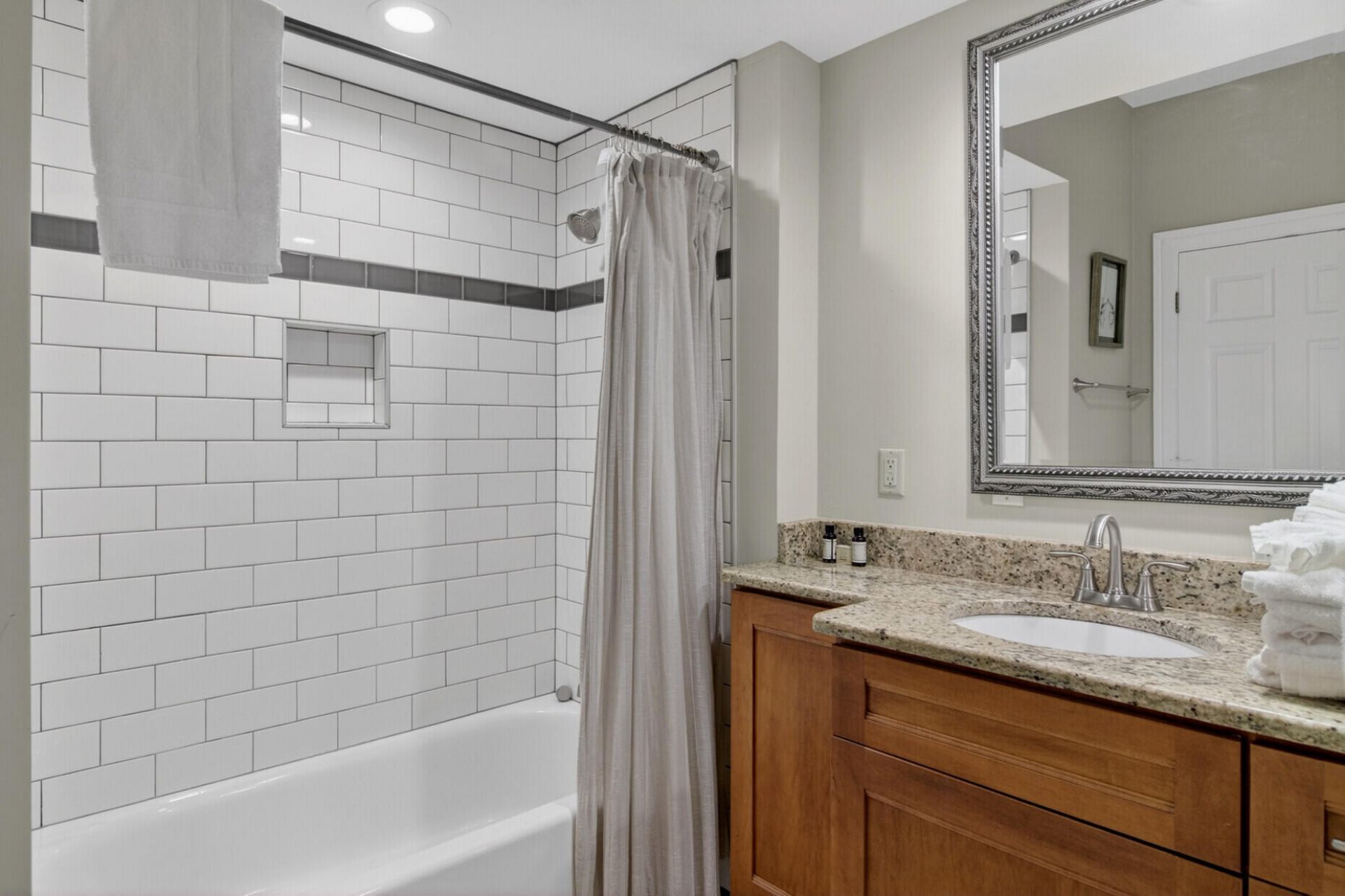 132 Grand Pavilion Boulevard Photo 23