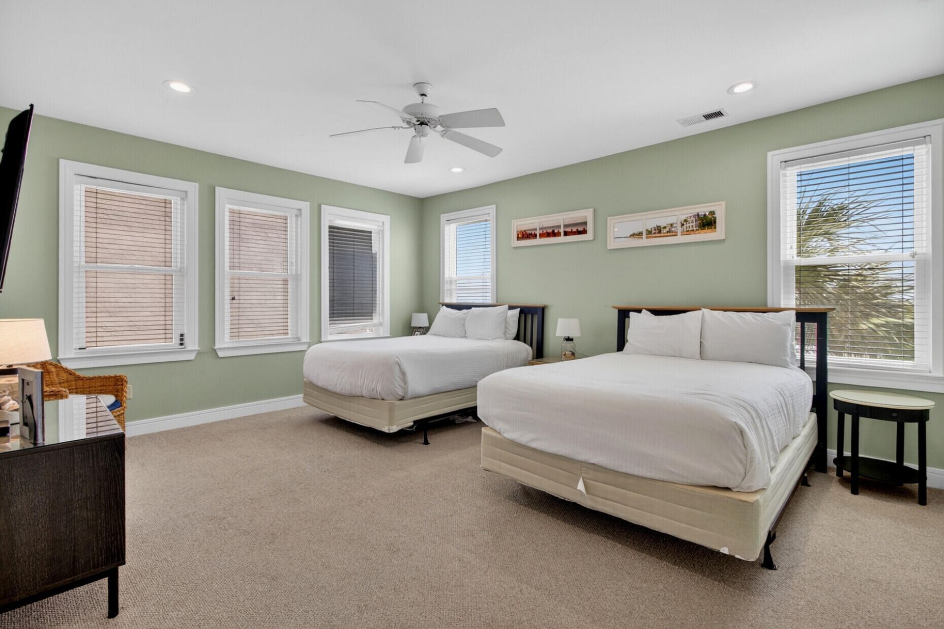 132 Grand Pavilion Boulevard Photo 25