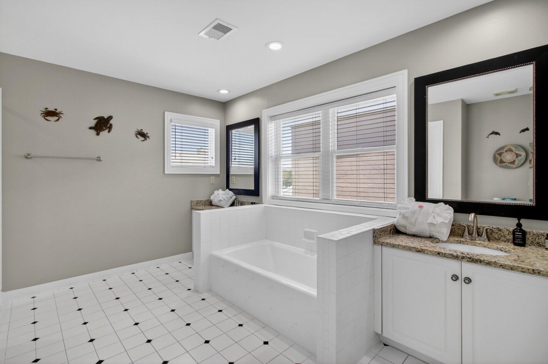132 Grand Pavilion Boulevard Photo 37