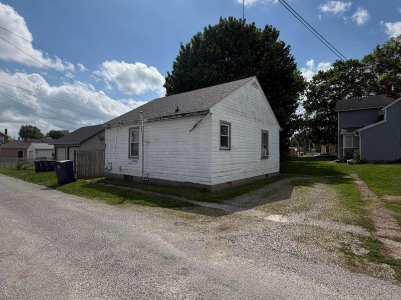516 N Eastwood Avenue, Lancaster, OH 43130 Photo 3