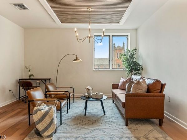 75 Liberty Ave, Jersey, NJ 07306