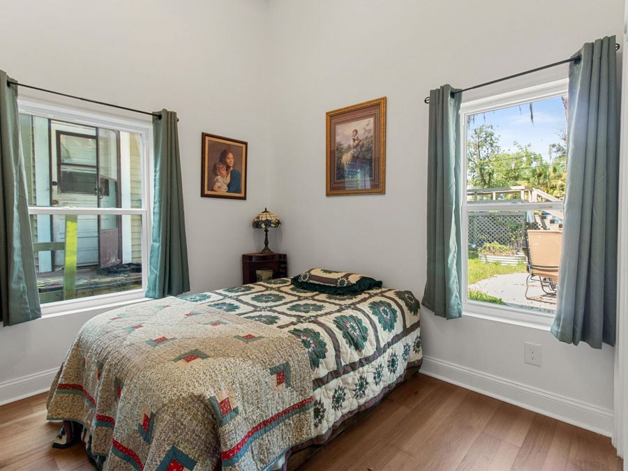 Property Image 31