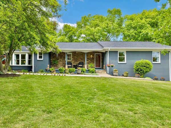 225 London Ln, Franklin, TN 37067