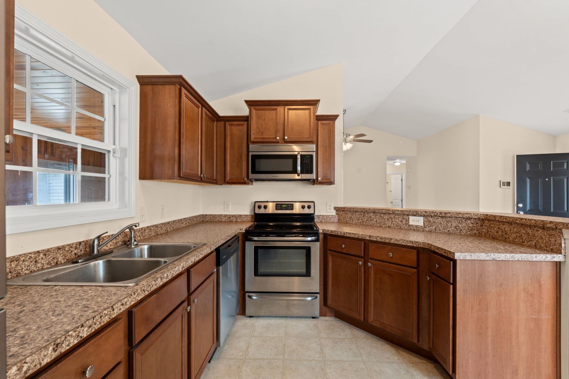 124 Cottage Creek Circle Photo 12