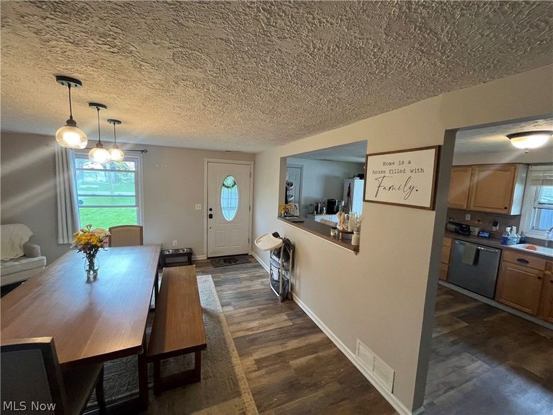 5825 Olive Avenue, North Ridgeville, OH 44039 Photo 5