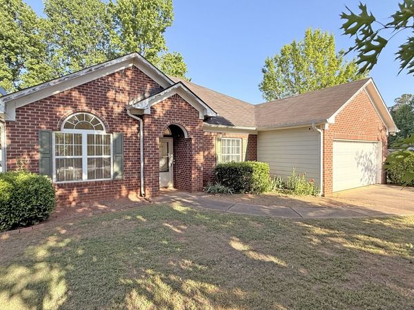 65 Lakeridge Court, Covington, GA 30016