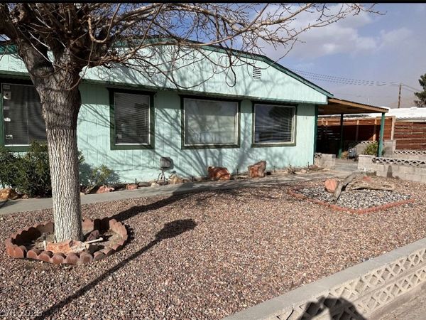 5374 N Sir Richard Drive, Las Vegas, NV 89110