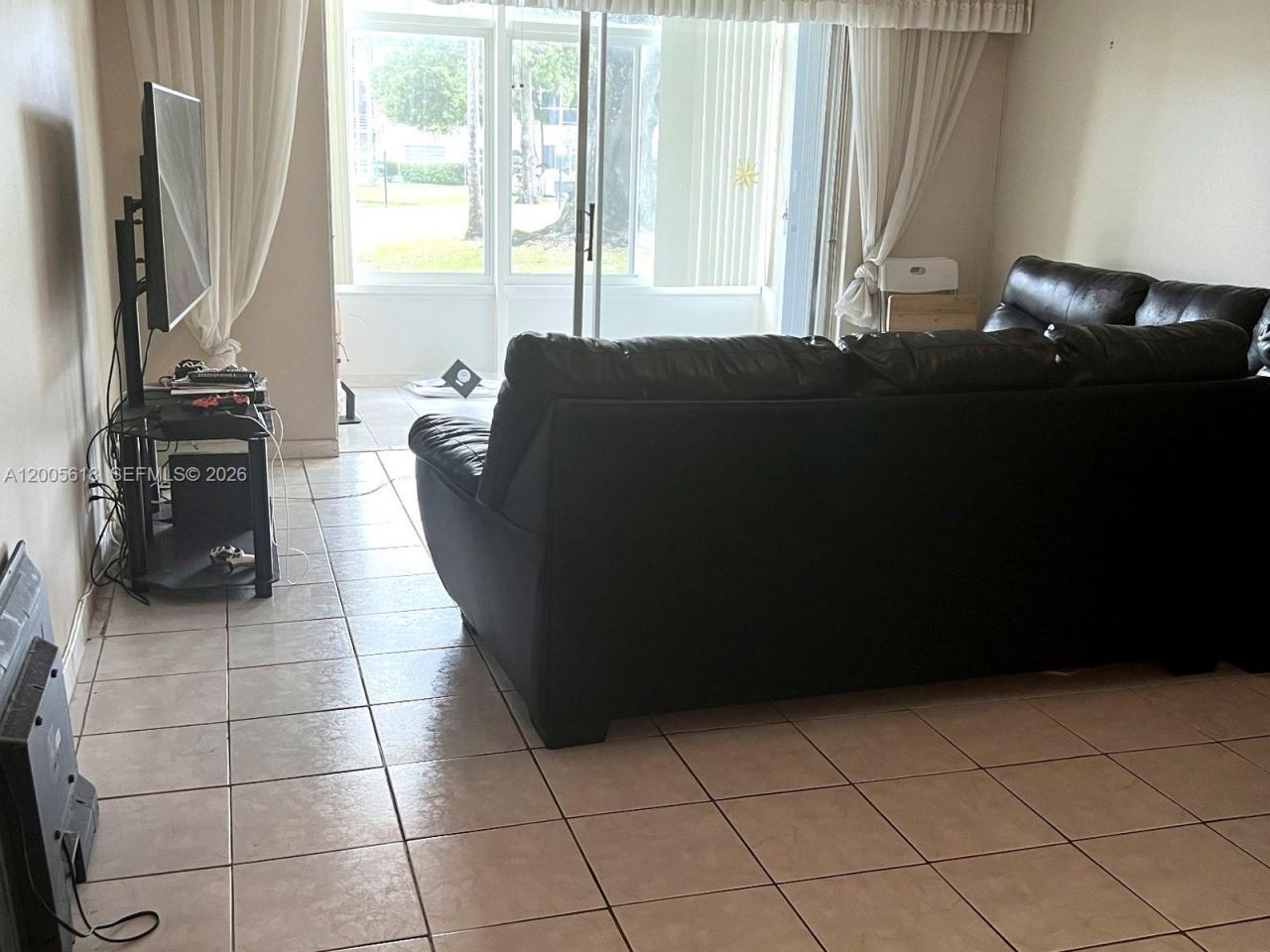 5041 W Oakland Park Blvd, Unit 110, Lauderdale Lakes, FL 33313 Photo