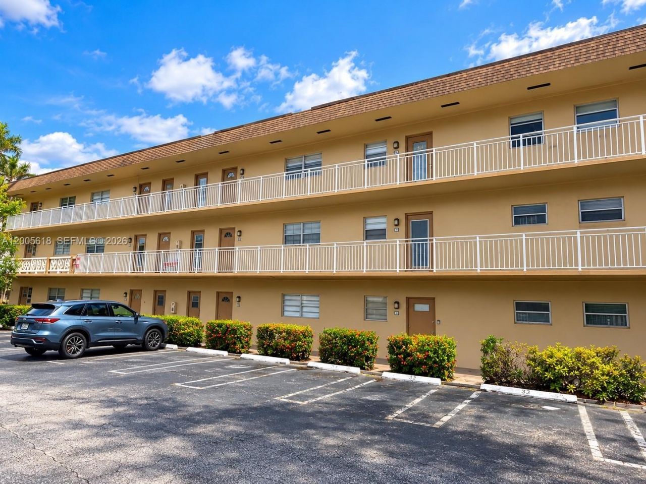 5041 W Oakland Park Blvd, Unit 110, Lauderdale Lakes, FL 33313 Photo