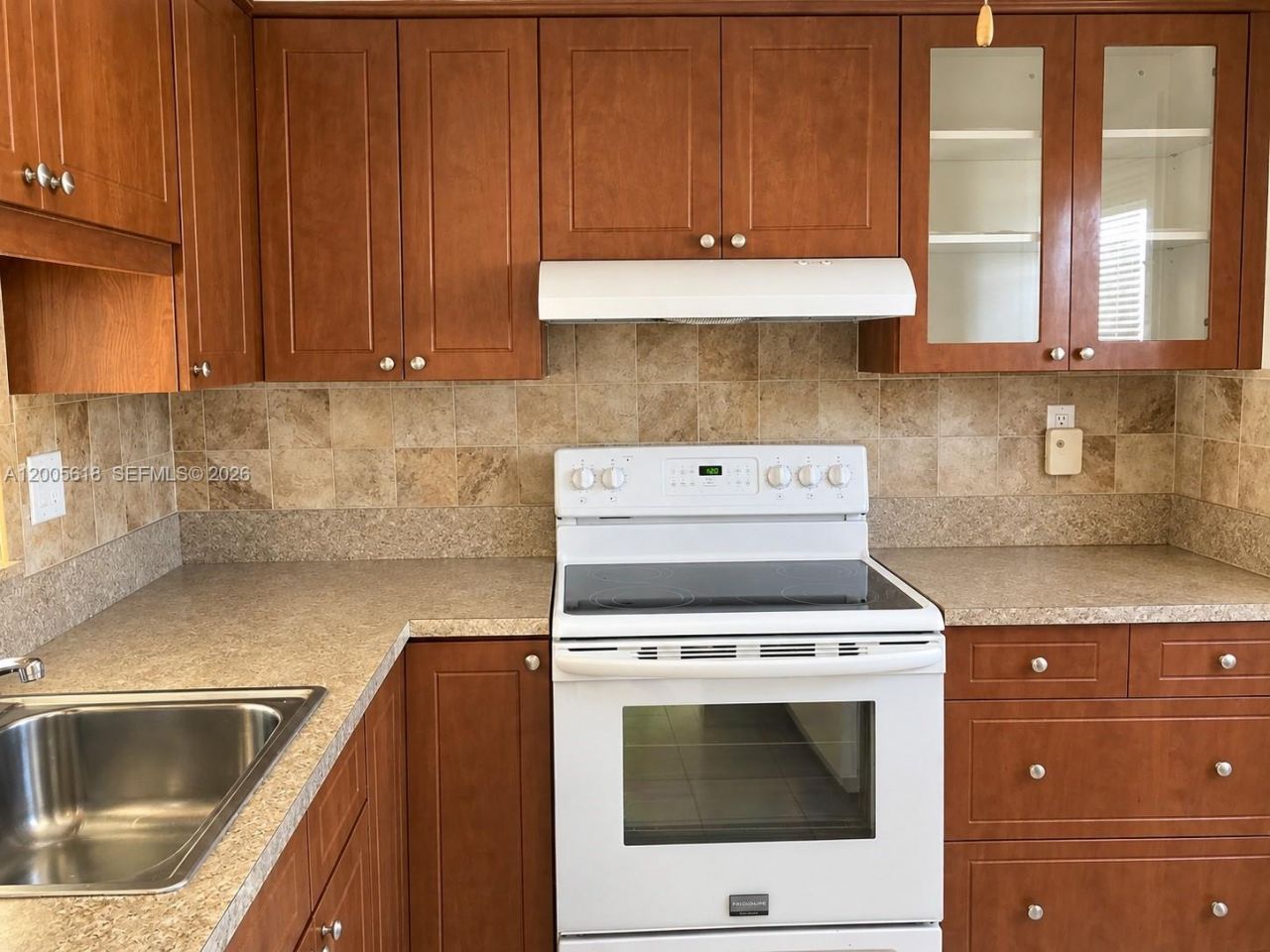 5041 W Oakland Park Blvd, Unit 110, Lauderdale Lakes, FL 33313 Photo