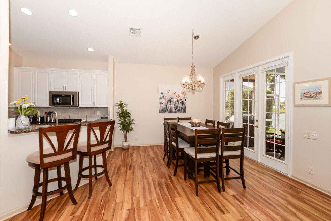 421 NW Sunview Way, Port Saint Lucie, FL 34986 Photo