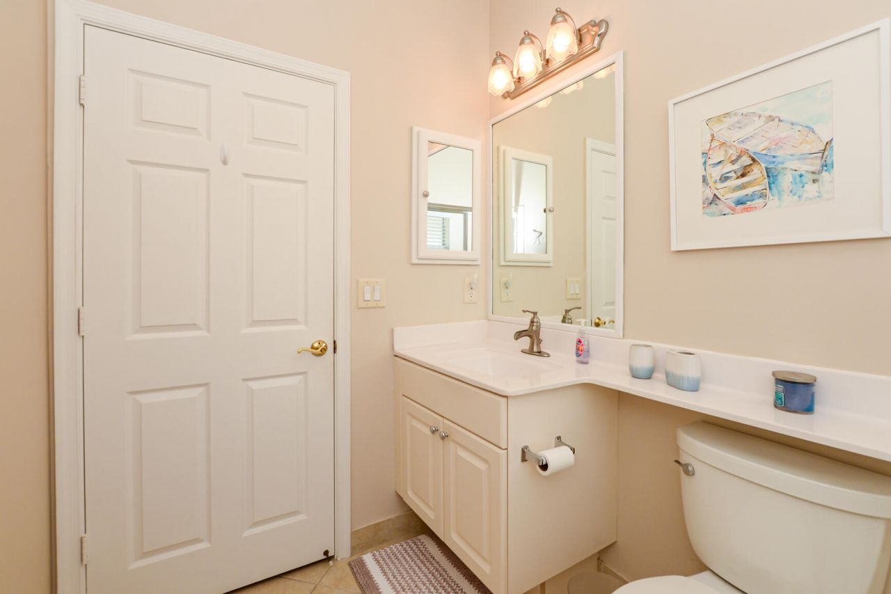 421 NW Sunview Way, Port Saint Lucie, FL 34986 Photo