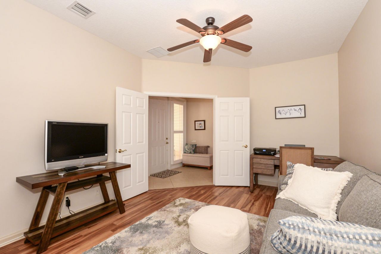 421 NW Sunview Way, Port Saint Lucie, FL 34986 Photo