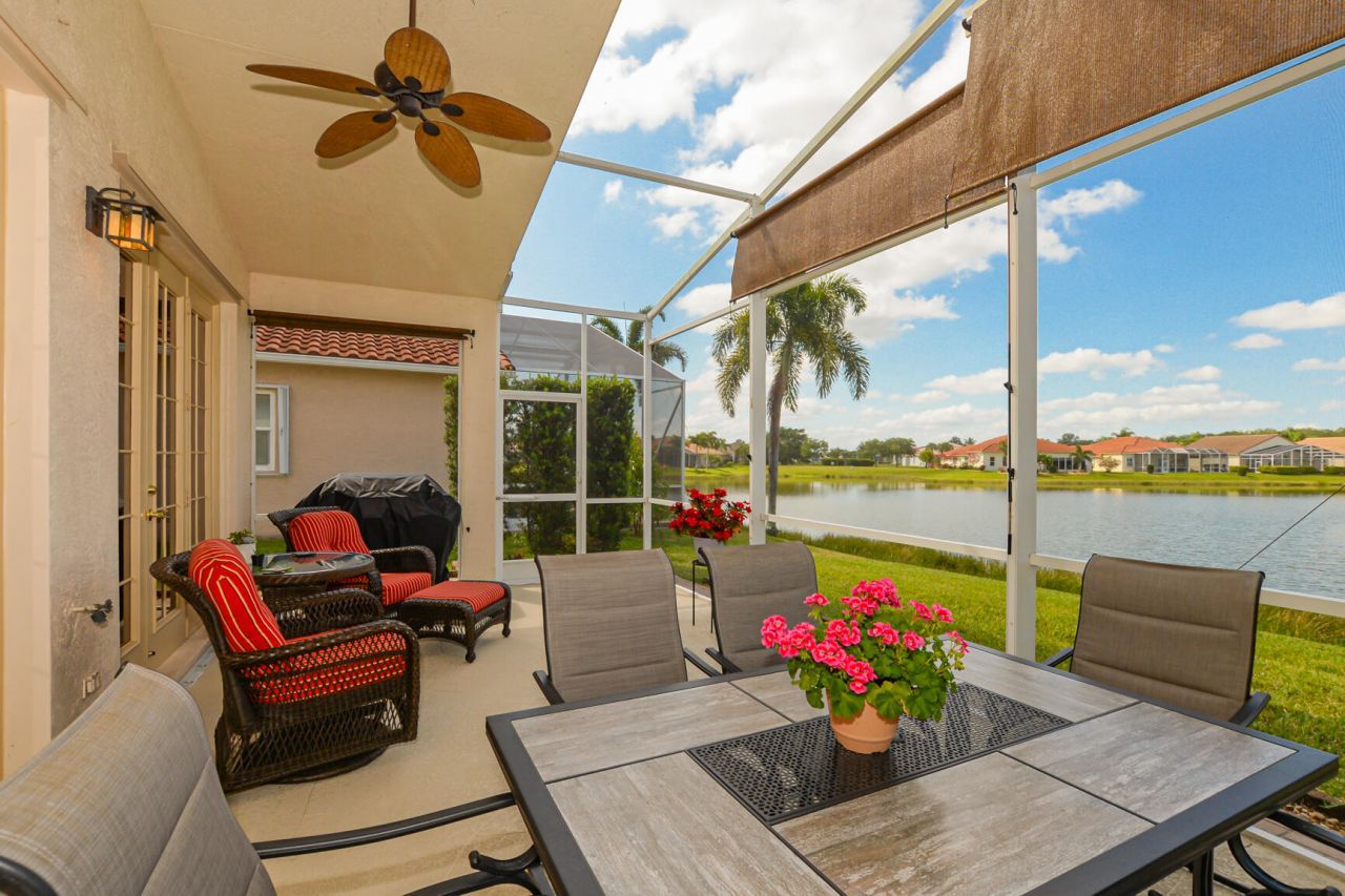 421 NW Sunview Way, Port Saint Lucie, FL 34986 Photo