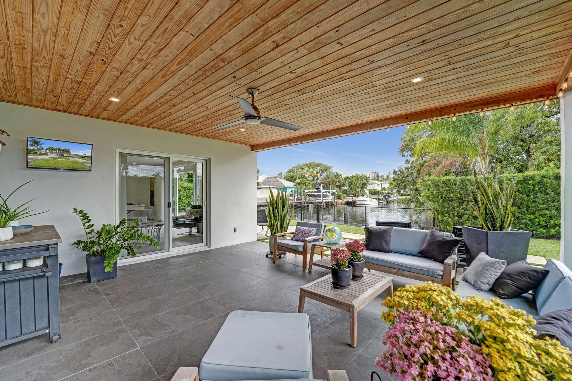 381 SE 3rd Street, Pompano Beach, FL 33060 Photo