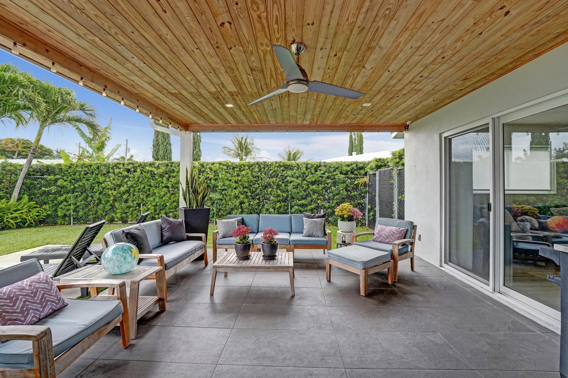 381 SE 3rd Street, Pompano Beach, FL 33060 Photo