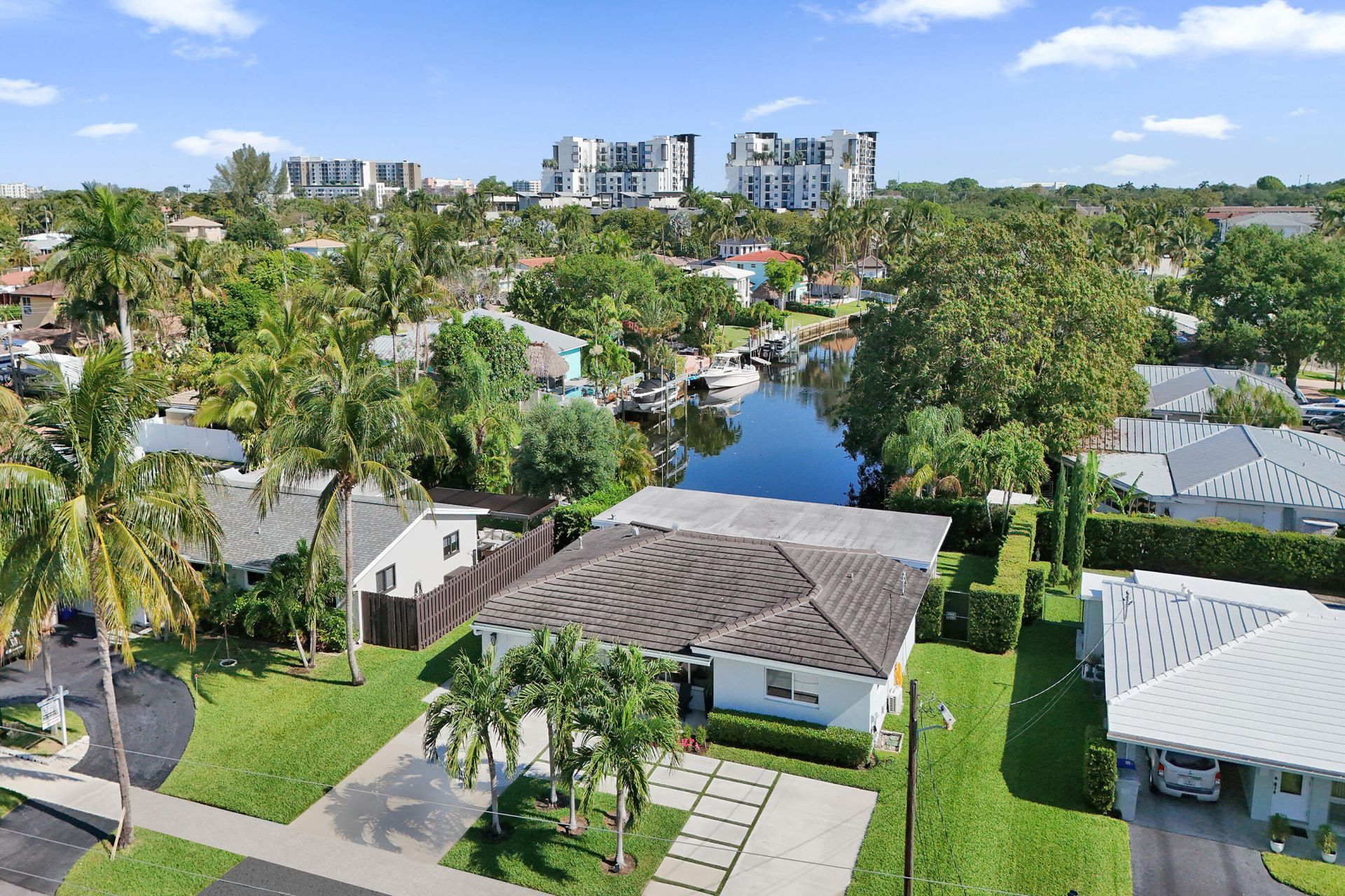 381 SE 3rd Street, Pompano Beach, FL 33060 Photo