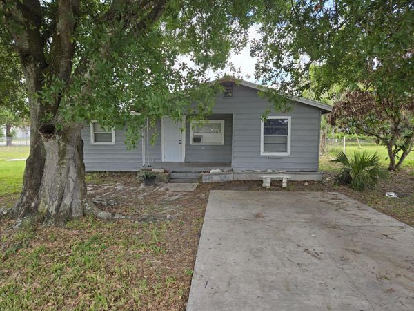 408 NW 10th Avenue, Okeechobee, FL 34974