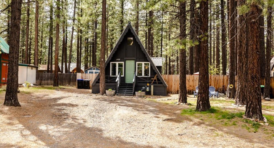 1402 Herbert Avenue, South Lake Tahoe, CA 96150 Photo