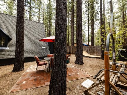 1402 Herbert Avenue, South Lake Tahoe, CA 96150 Photo