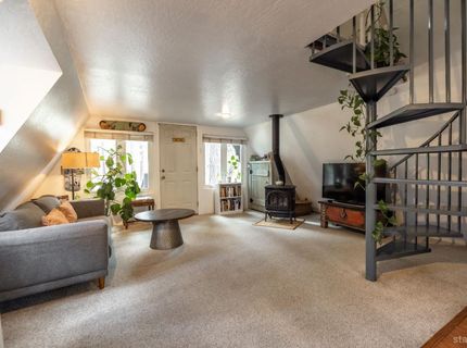 1402 Herbert Avenue, South Lake Tahoe, CA 96150 Photo